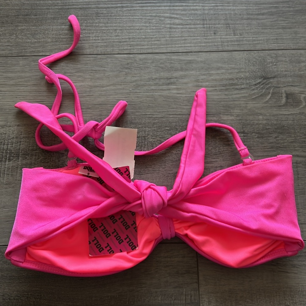 Bikinis - Picture 12 of 12